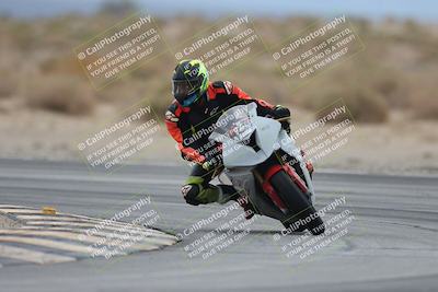 media/Sep-21-2025-Race Pace (Sun) [[98bf33ef95]]/Non Verified/5-Turn 16 (11am)/